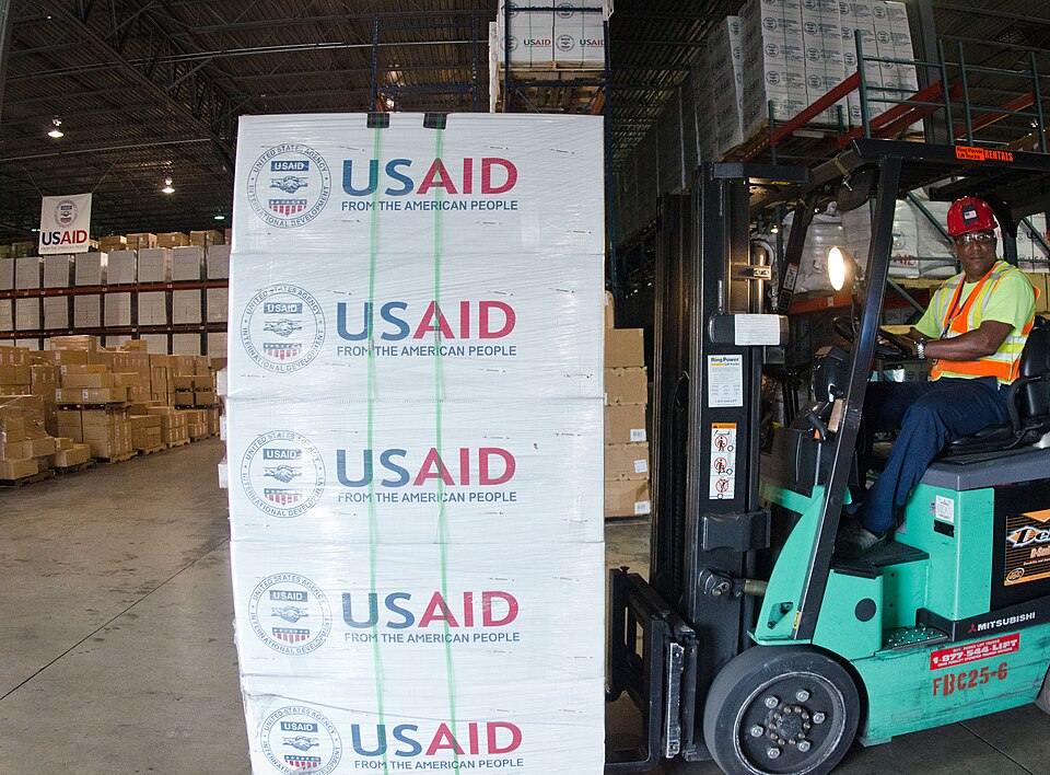 Warehouse operations — Latino Logistics freight movement